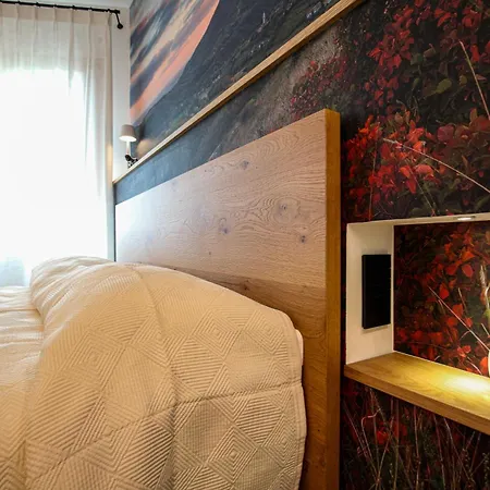 La Giuggiola فندق مبيت وإفطار 3*